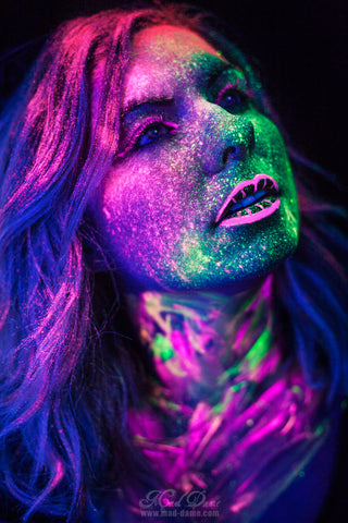 Mini UV GLOW Photoshoot
